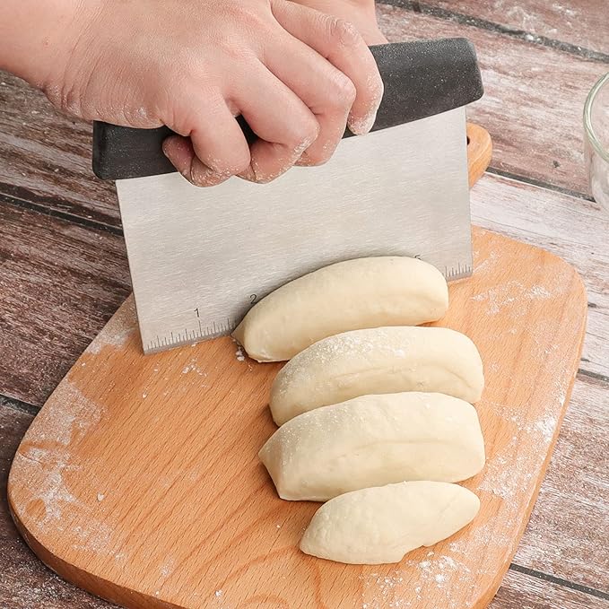 Cornet scraper para cortar masa con mango